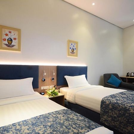 Blue Lotus Hotel Davao City Esterno foto