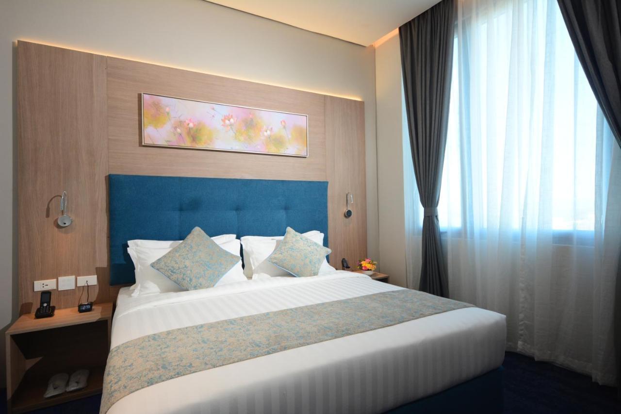 Blue Lotus Hotel Davao City Esterno foto