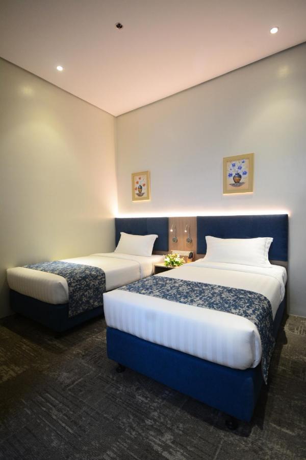 Blue Lotus Hotel Davao City Esterno foto