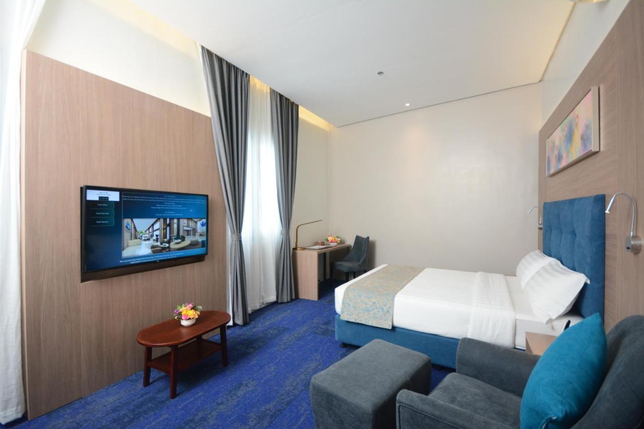 Blue Lotus Hotel Davao City Esterno foto